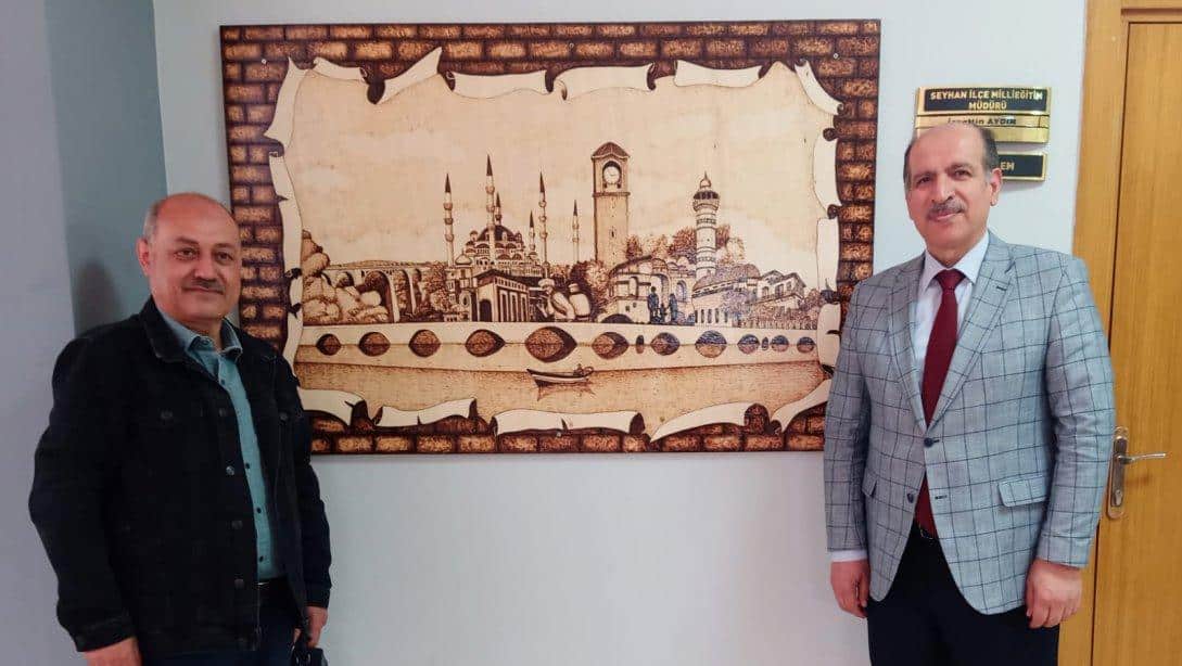 Yakma Resim Sanatçısı Öğretmenimiz Yahya TAKÇI Tarafından Yapılan Adana Temalı Tablo Müdürlüğümüze Hediye Edildi