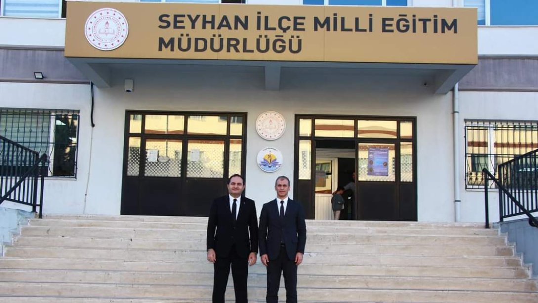 Yüreğir Kaymakamı Sayın Mehmet AKSU, İlçe Milli Eğitim Müdürümüz Murat ÇELİK'i ziyaret etti.