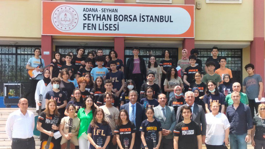 Kaymakamımız Sayın Mustafa YAVUZ ile İlçe Milli Eğitim Müdürümüz İzzettin AYDIN  ilçemiz Borsa İstanbul Fen lisesini ziyaret etti.