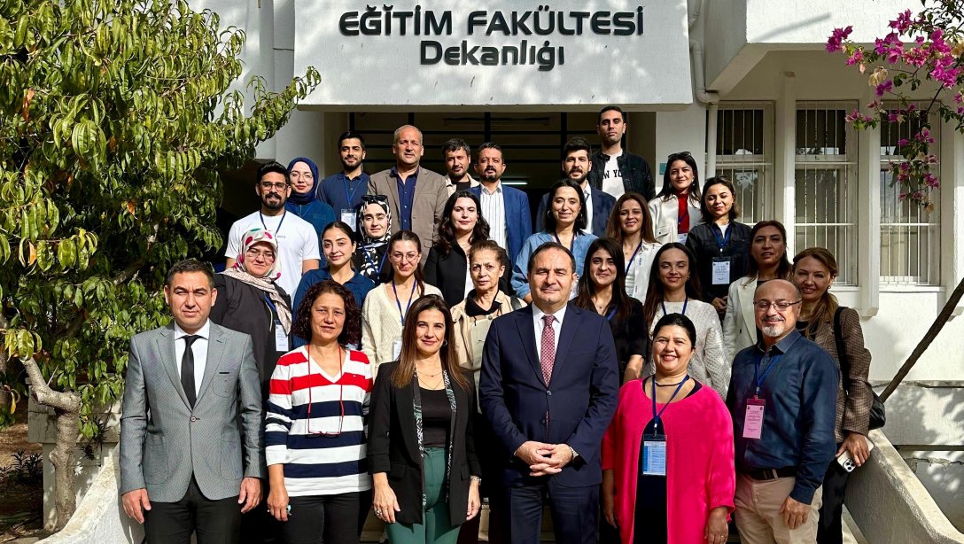 İlçe Milli Eğitim Müdürümüz Sayın Murat ÇELİK ve Şube Müdürümüz Sayın Erdem TARI;  Çukurova Üniversitesi'nin hazırladığı Tübitak 4005 Projesinin açılış törenine katıldı.