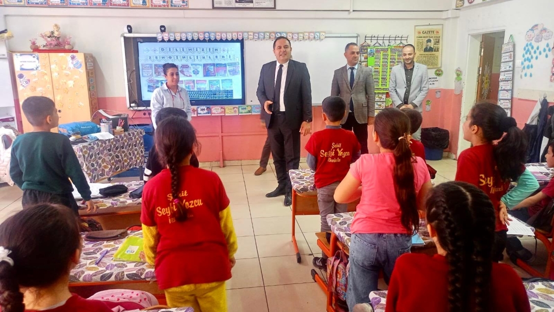 İlçe Milli Eğitim Müdürümüz Sayın Murat ÇELİK ve Şube Müdürümüz Sayın Bayram Ali YILDIRIM;  Şehit Seyfi Yozcu İlkokulu'nda idareci, öğretmen ve öğrencilerimizle buluştular.